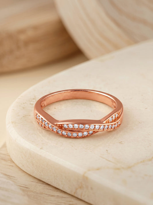 Kriti Sanon Rose Gold Sparkling Spiral Ring