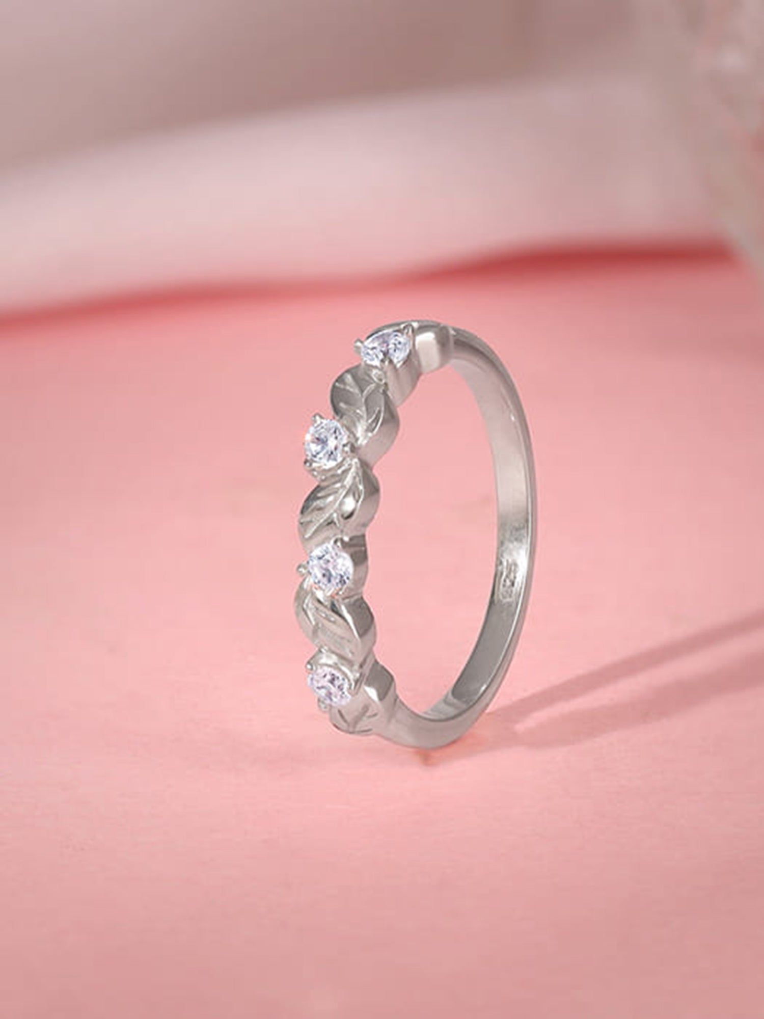 Silver Minimalist Wreath Ring