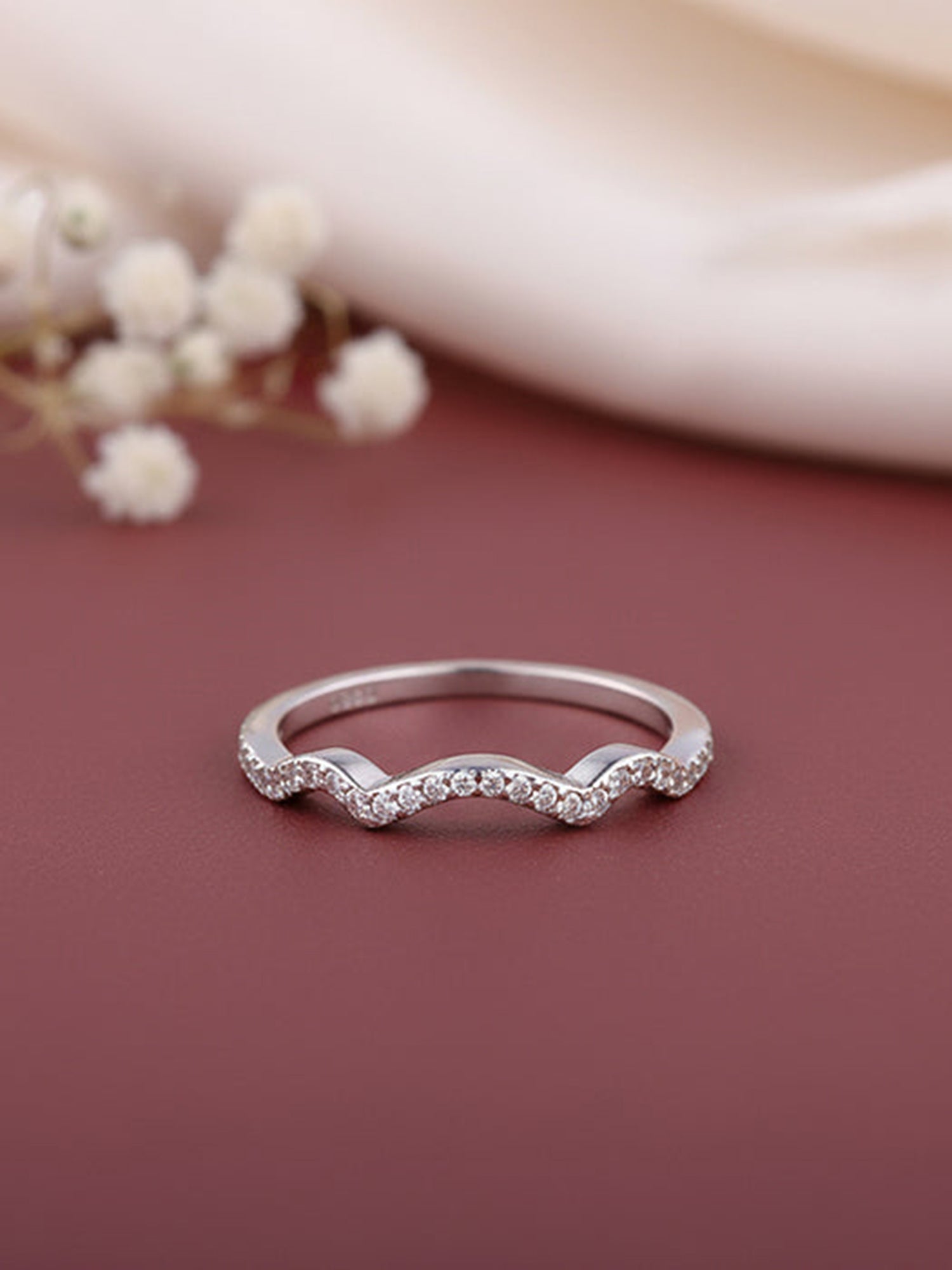 Silver Shinning Wave Ring