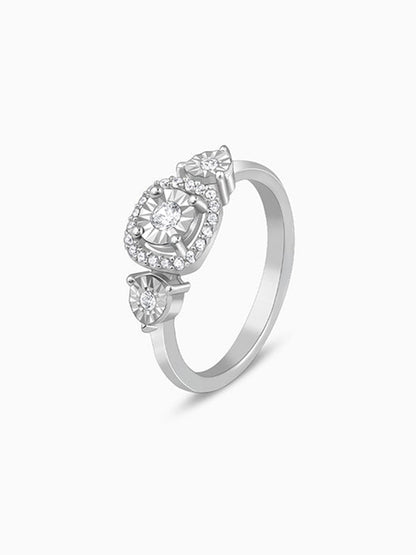 Silver Gracious Look Ring