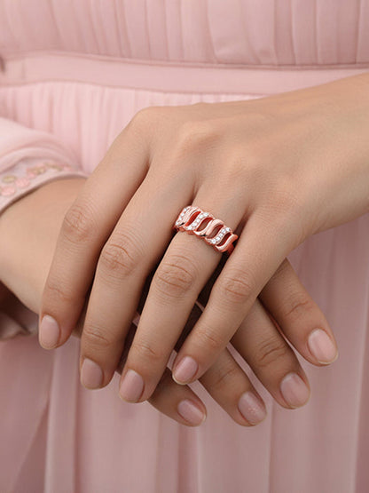 Rose Gold Gracious Wave Ring