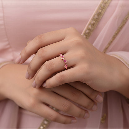 Rose Gold Stunning Leaf Ring