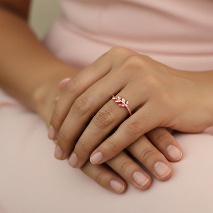 Rose Gold Happy Leaf Ring