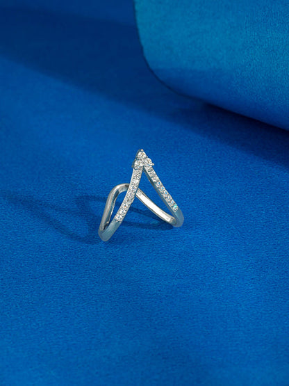 Silver Nargis Vanki Ring