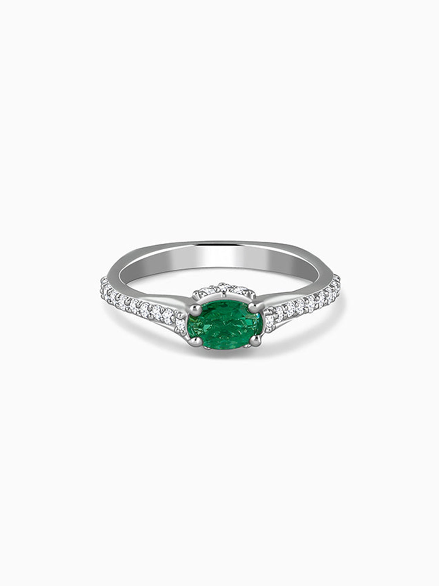 Silver Victoria Ring (Size 12)