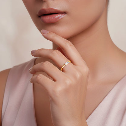 Golden Classy Aura Ring