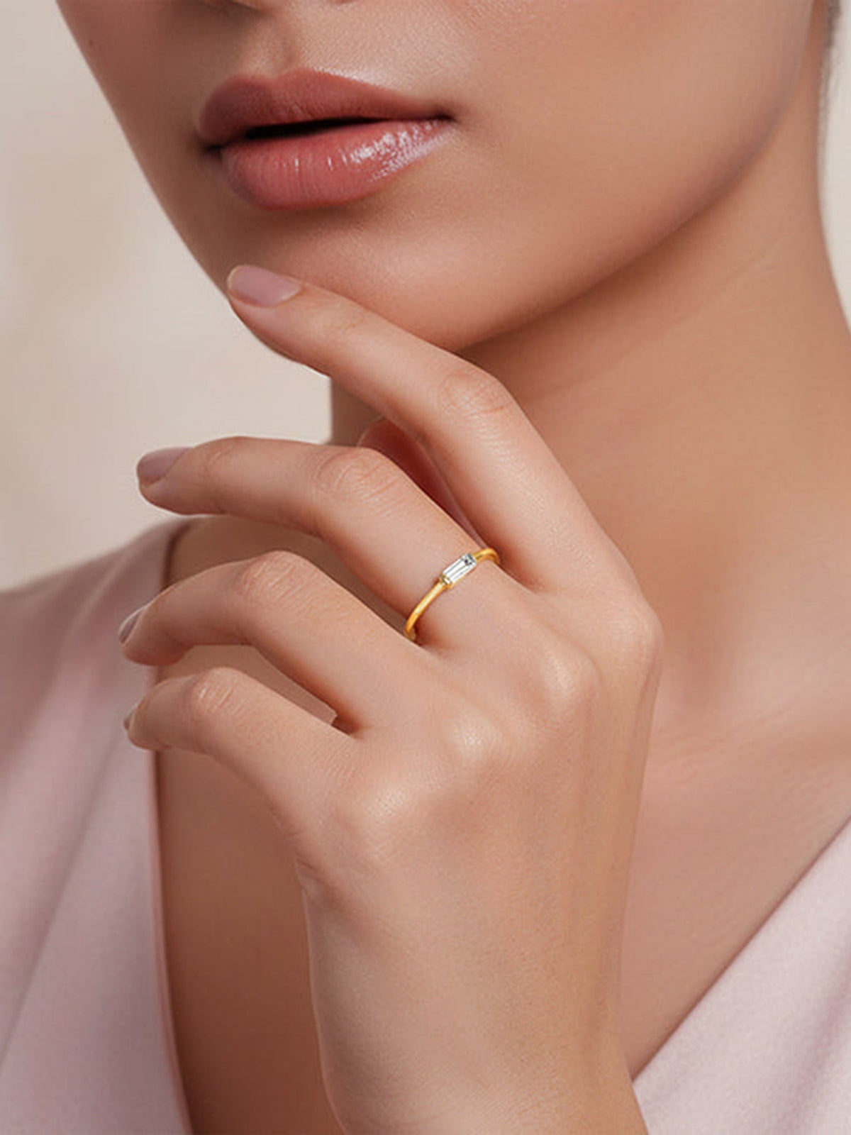 Golden Classy Aura Ring