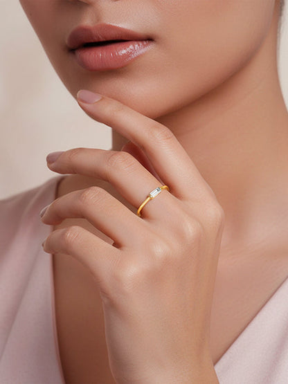 Golden Classy Aura Ring