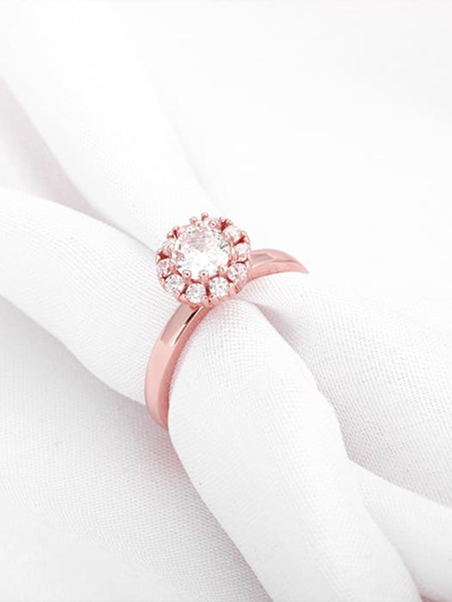 Rose Gold Solitaire Spin Ring