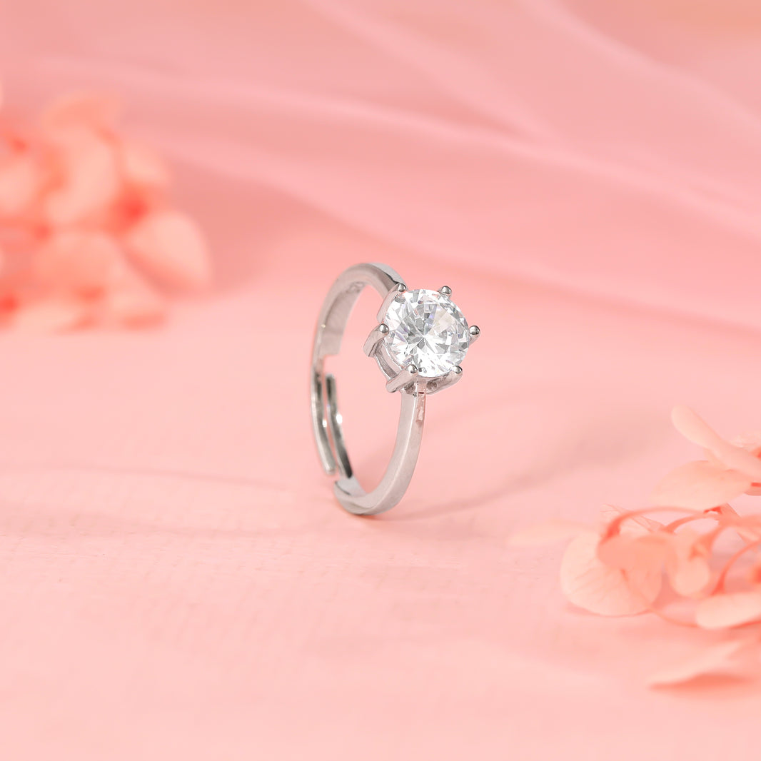 Vintage Gold Ring with Cut Zirconia