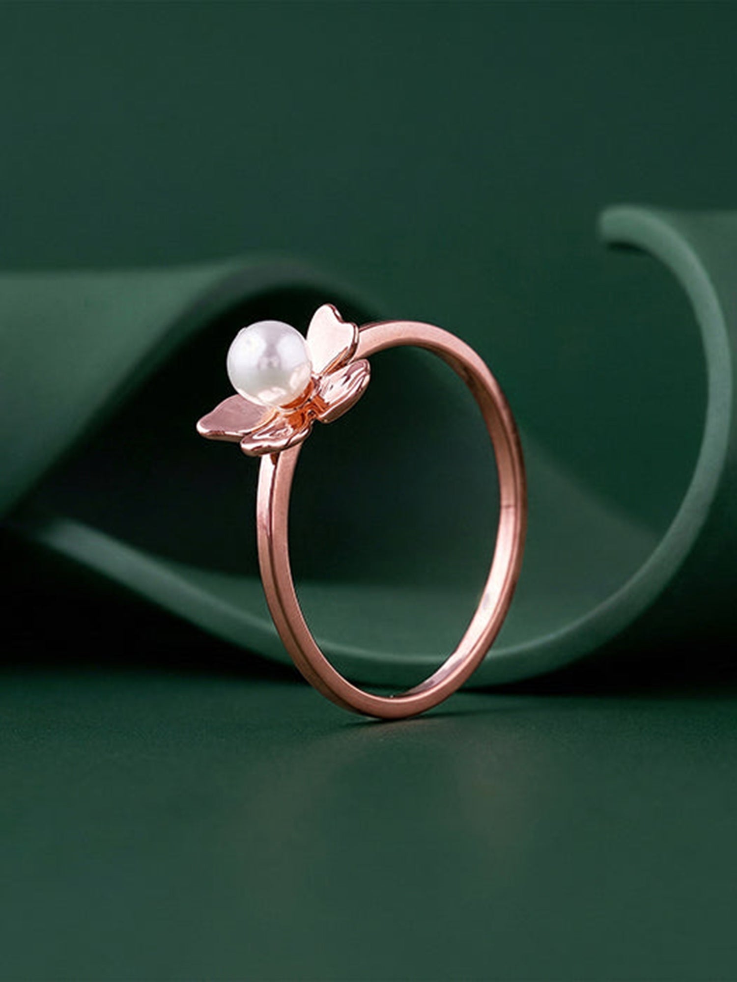 Rose Gold Jennifer Pearl Ring (Size 12)
