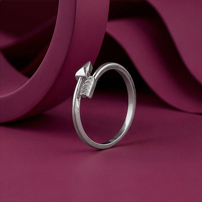 Silver Classy Arrow Ring