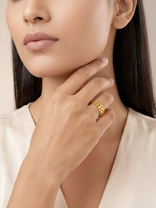 Kriti Sanon Golden Girls Code Ring (Size 12)