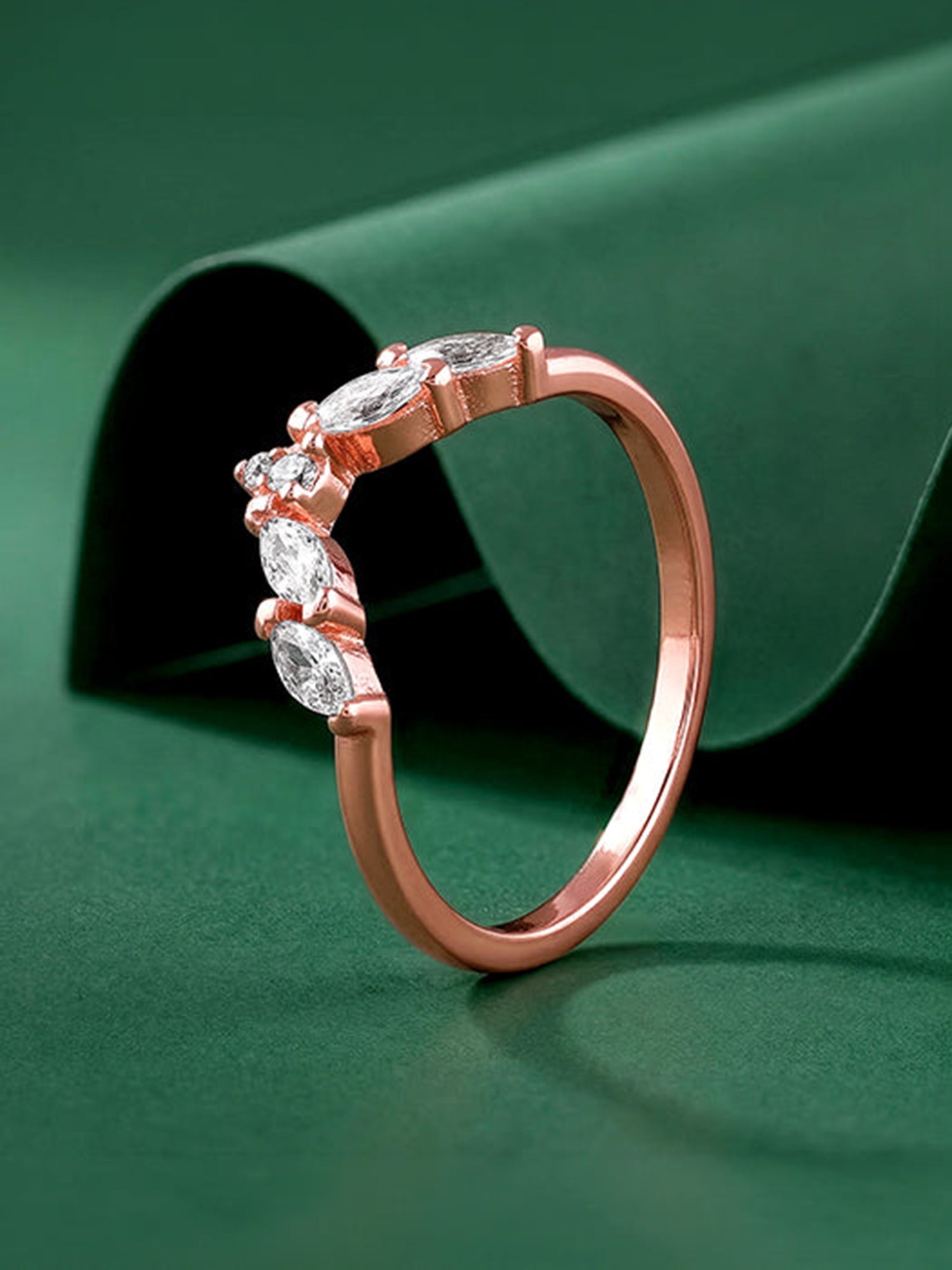 Kriti Sanon Rose Gold Vanki Shine Ring (Size 12)