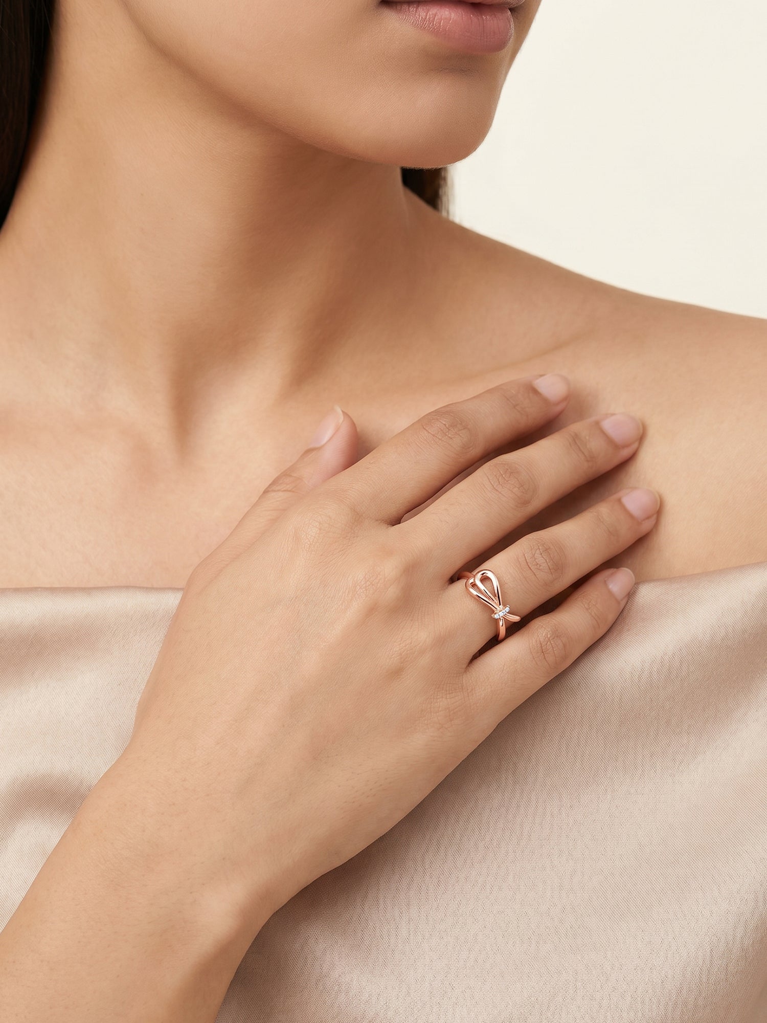 Rose Gold Ribbon Shine Ring