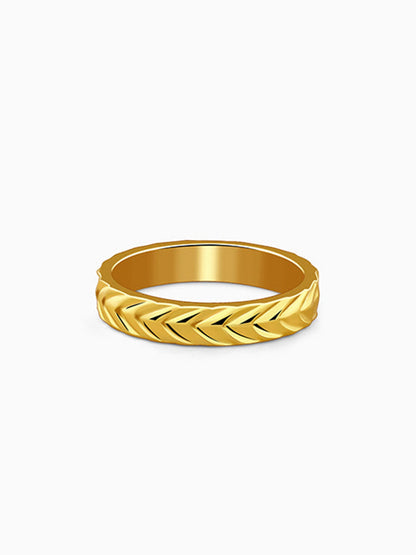 Golden Engraved Wheat Ring (Size 12)