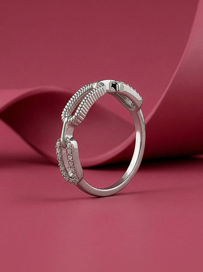 Kriti Sanon Silver Toggle Ring (Size 12)