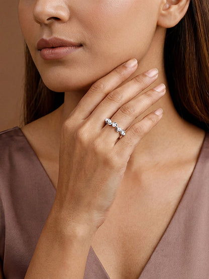 Kriti Sanon Silver Dorothy Pearl Ring (Size 12)