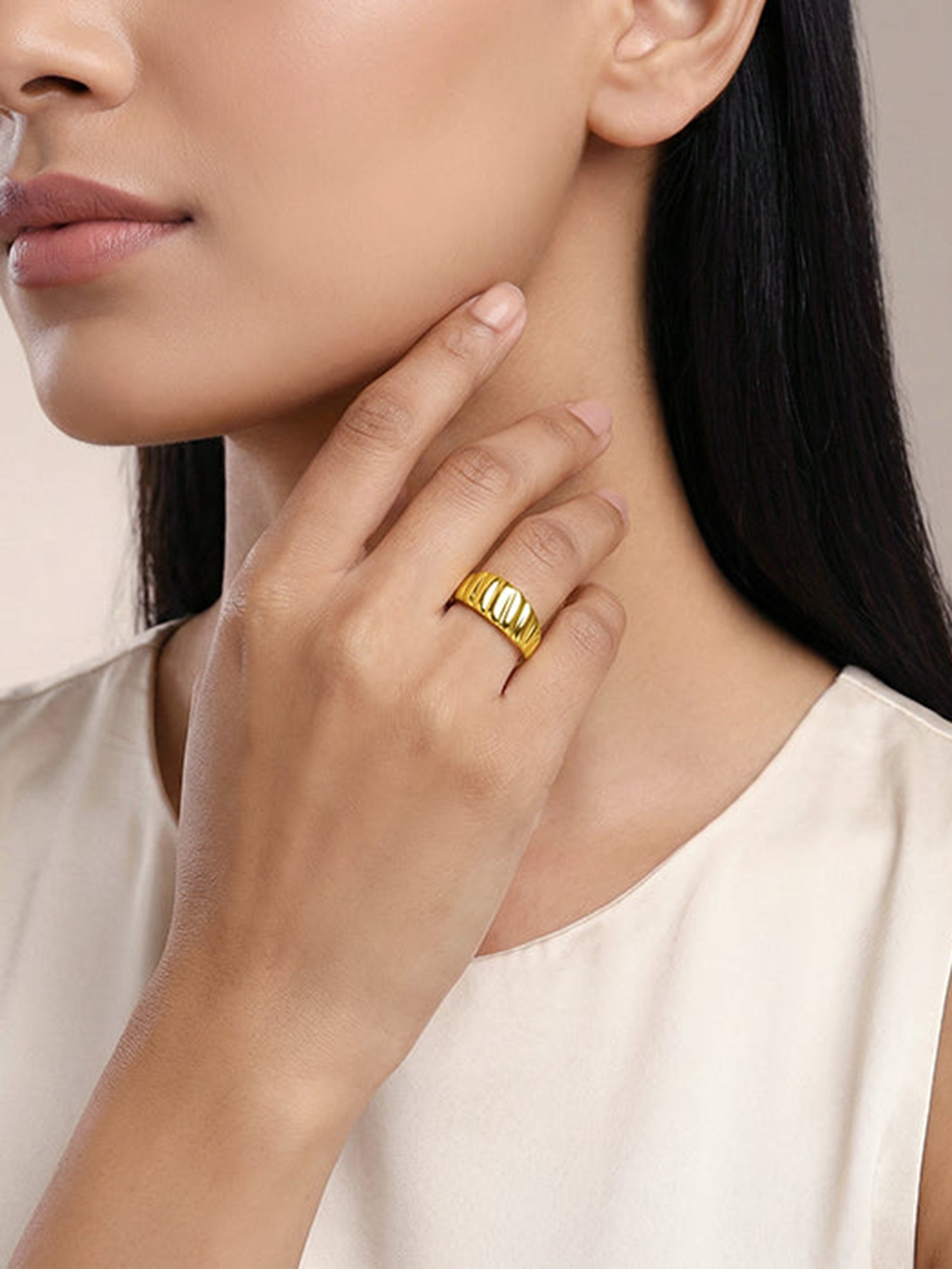 Golden Aura Rays Ring (Size 12)