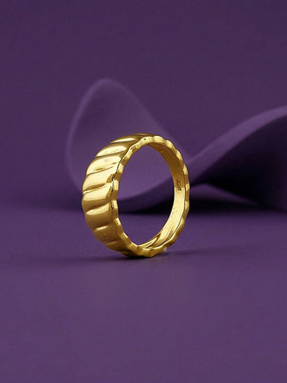 Golden Aura Rays Ring (Size 12)