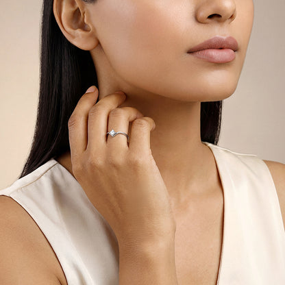 Silver Eterna Prism Ring (Size 12)