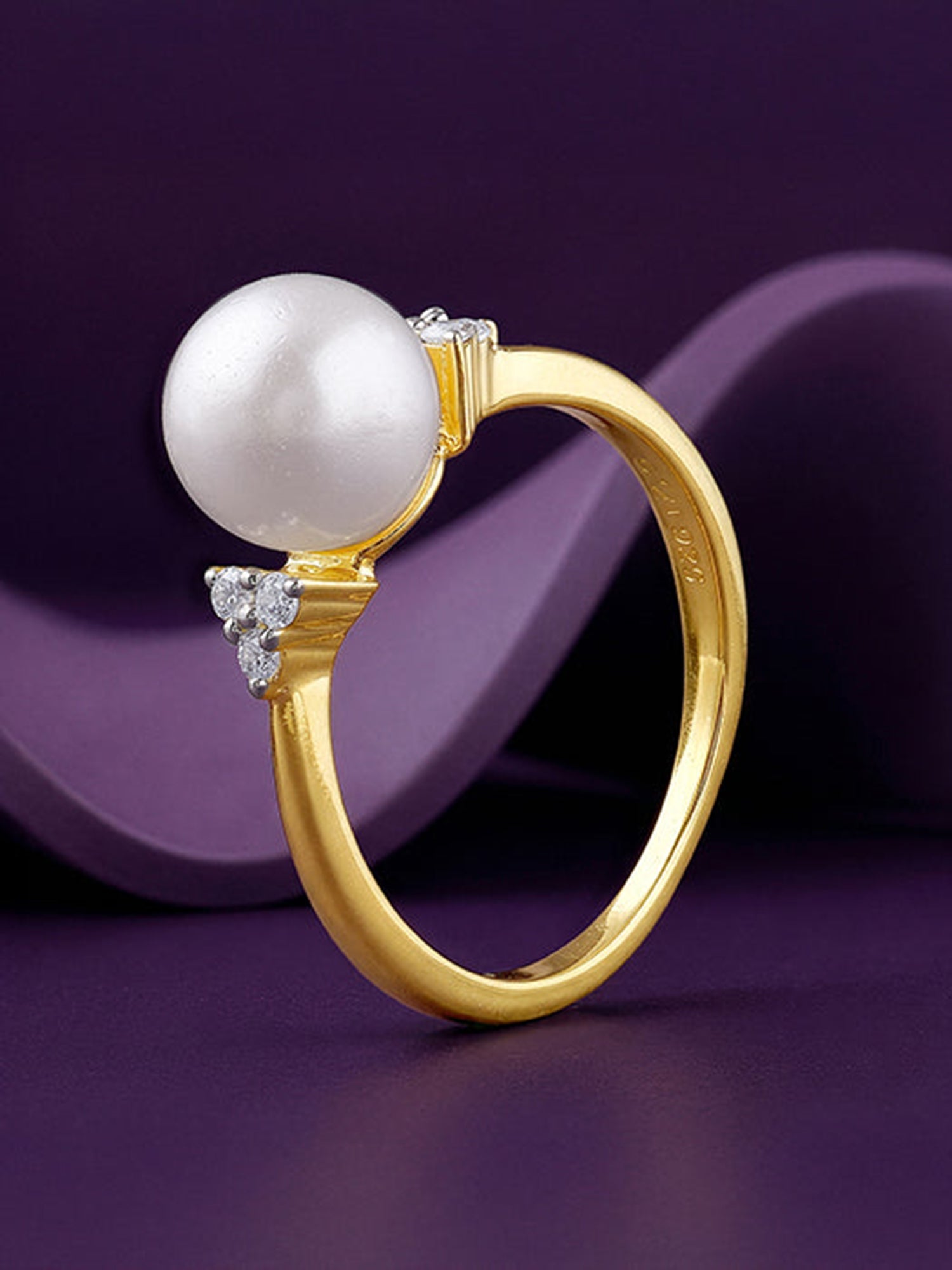 Golden Jeanne Pearl Ring (Size 12)