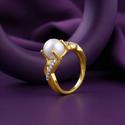 Golden Ruth Pearl Ring (Size 12)