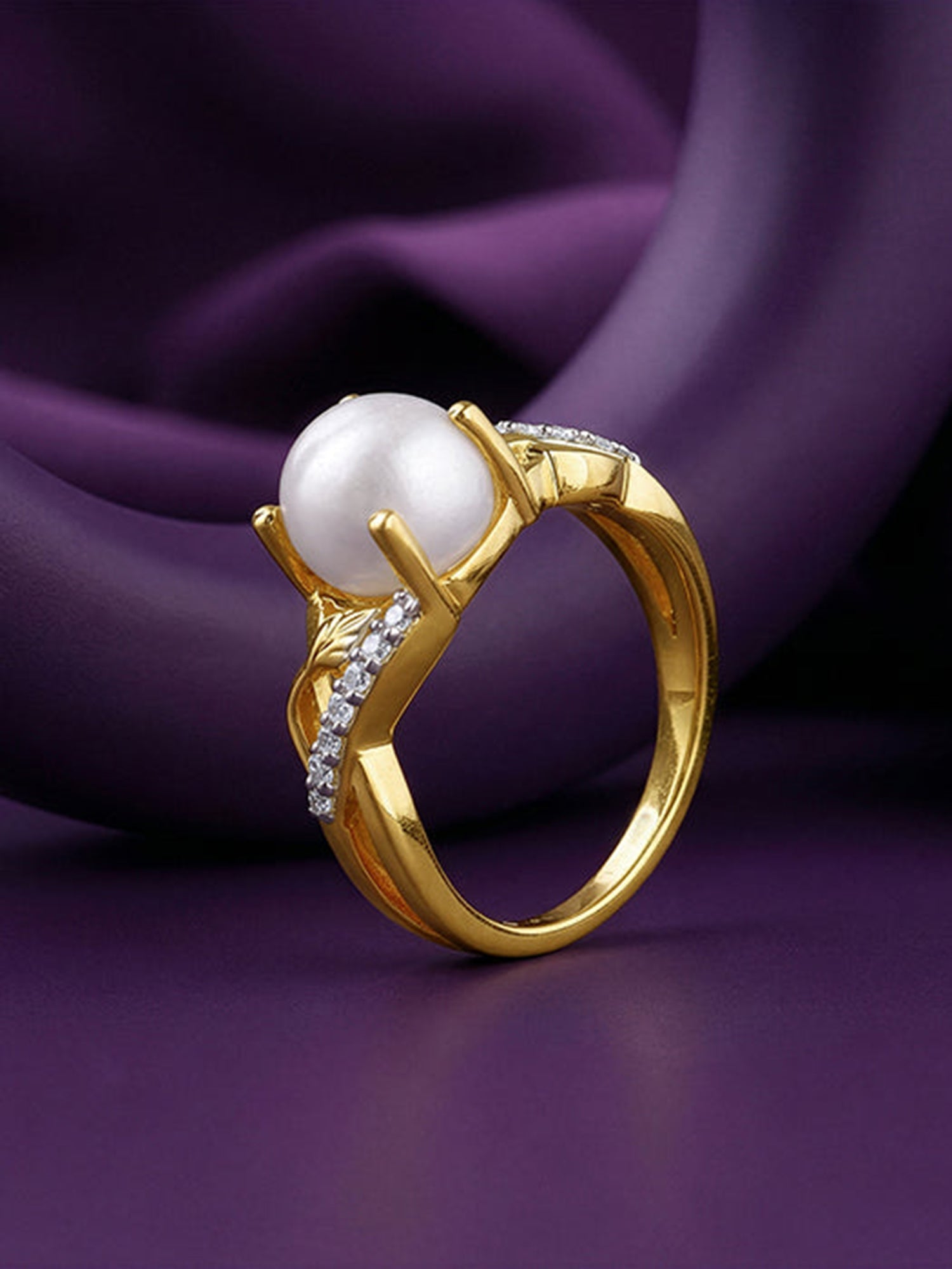 Golden Ruth Pearl Ring (Size 12)