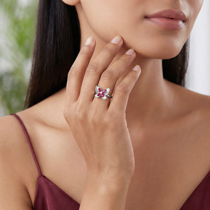 Silver Astoria Ring (Size 12)