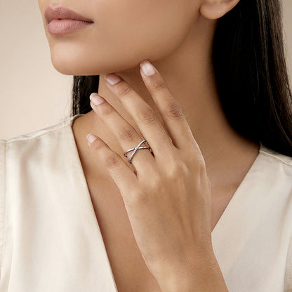 Silver Crosslight Ring (Size 12)