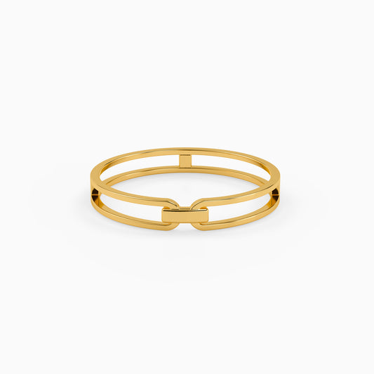Golden Effortless Grace Ring