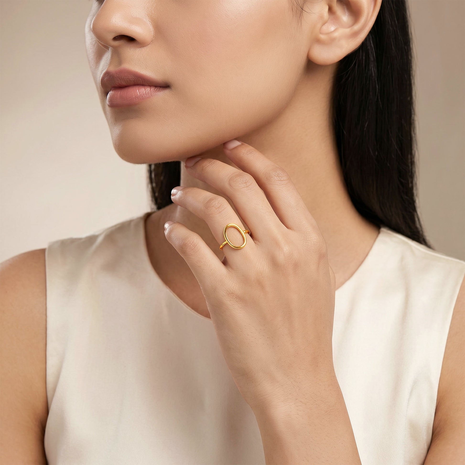 Golden Oval Link Ring (Size 12)