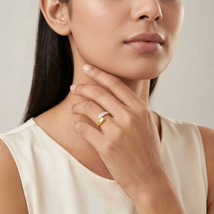 Golden Soft Hug Ring (Size 12)