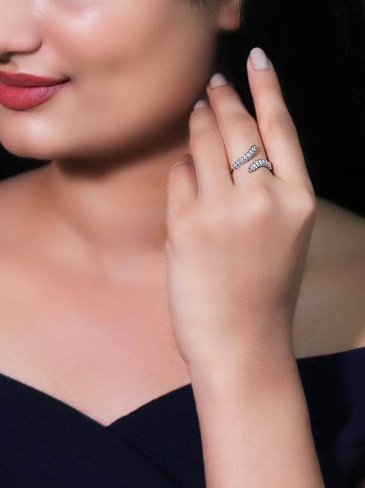 Silver Embrace Leaf Ring
