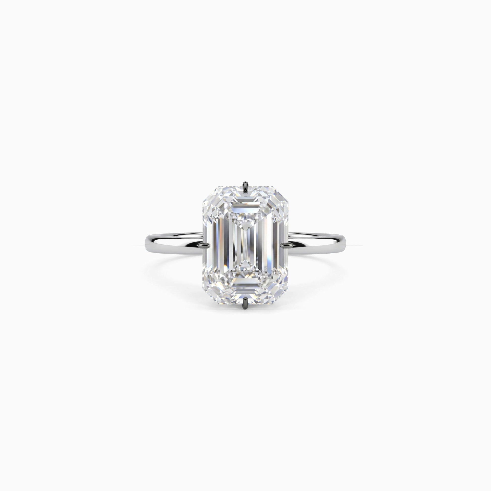 Silver Centre Light Ring (Size 12)