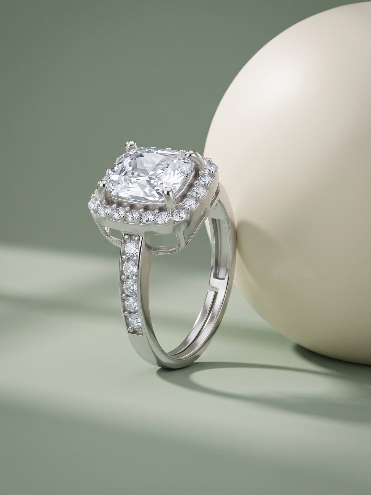 Silver Paloma Ring (Size 12)