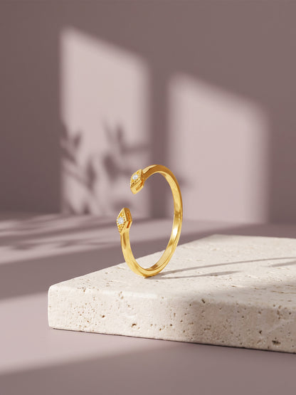 Golden Diamante Ring (Size 16)