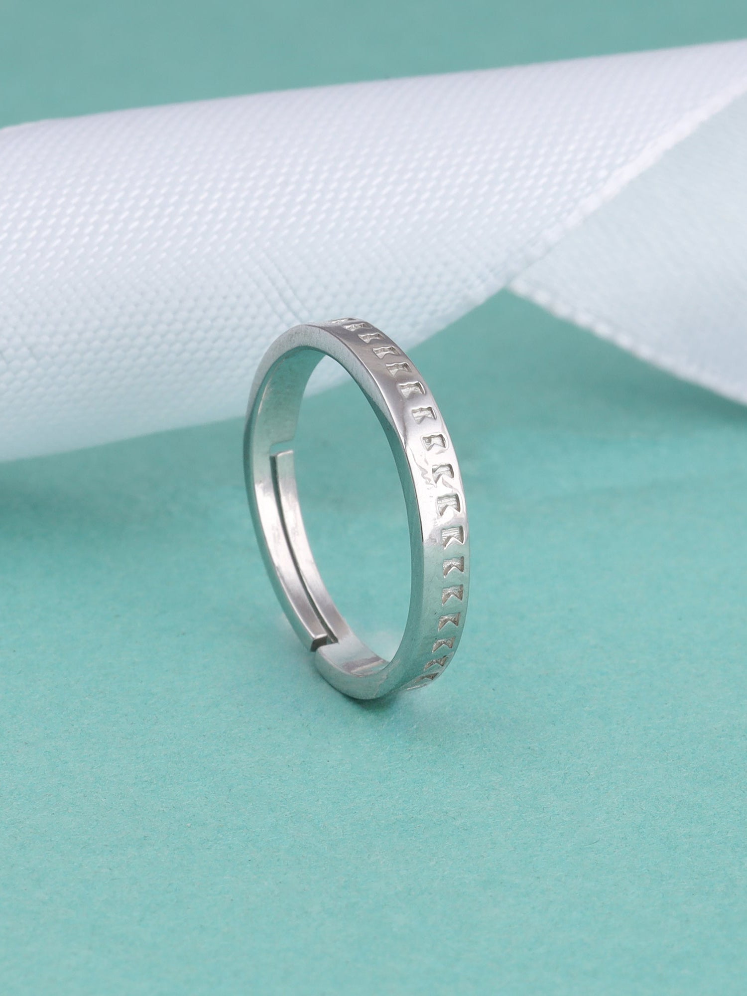 Silver Dear Hearts Ring