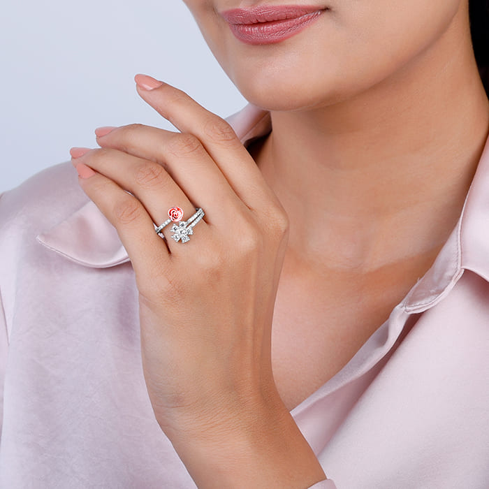 Anushka Sharma Silver Studded Rose Ring