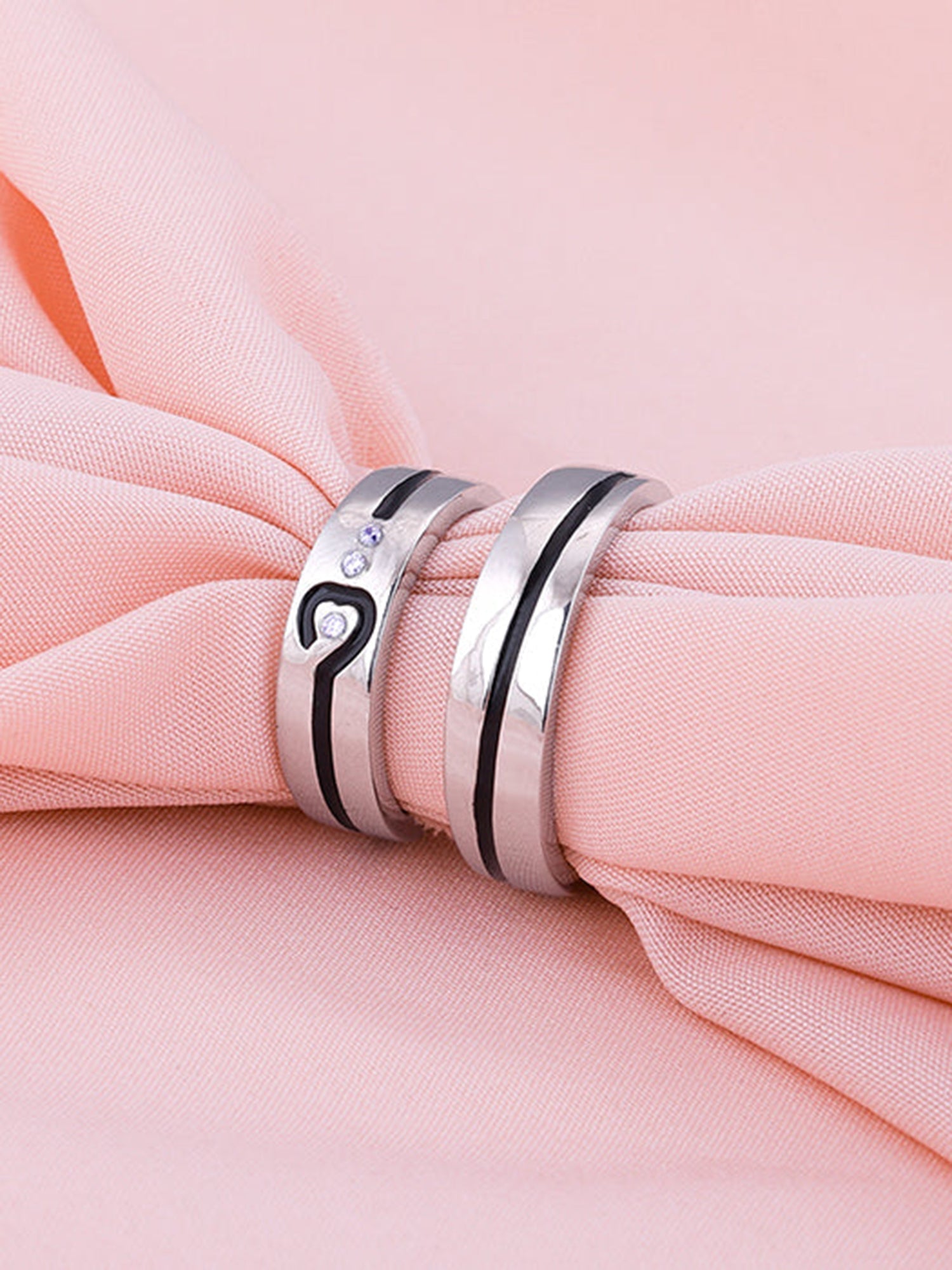 Silver Heart String Couple Rings