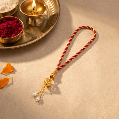Golden Special Moments Lumba Rakhi