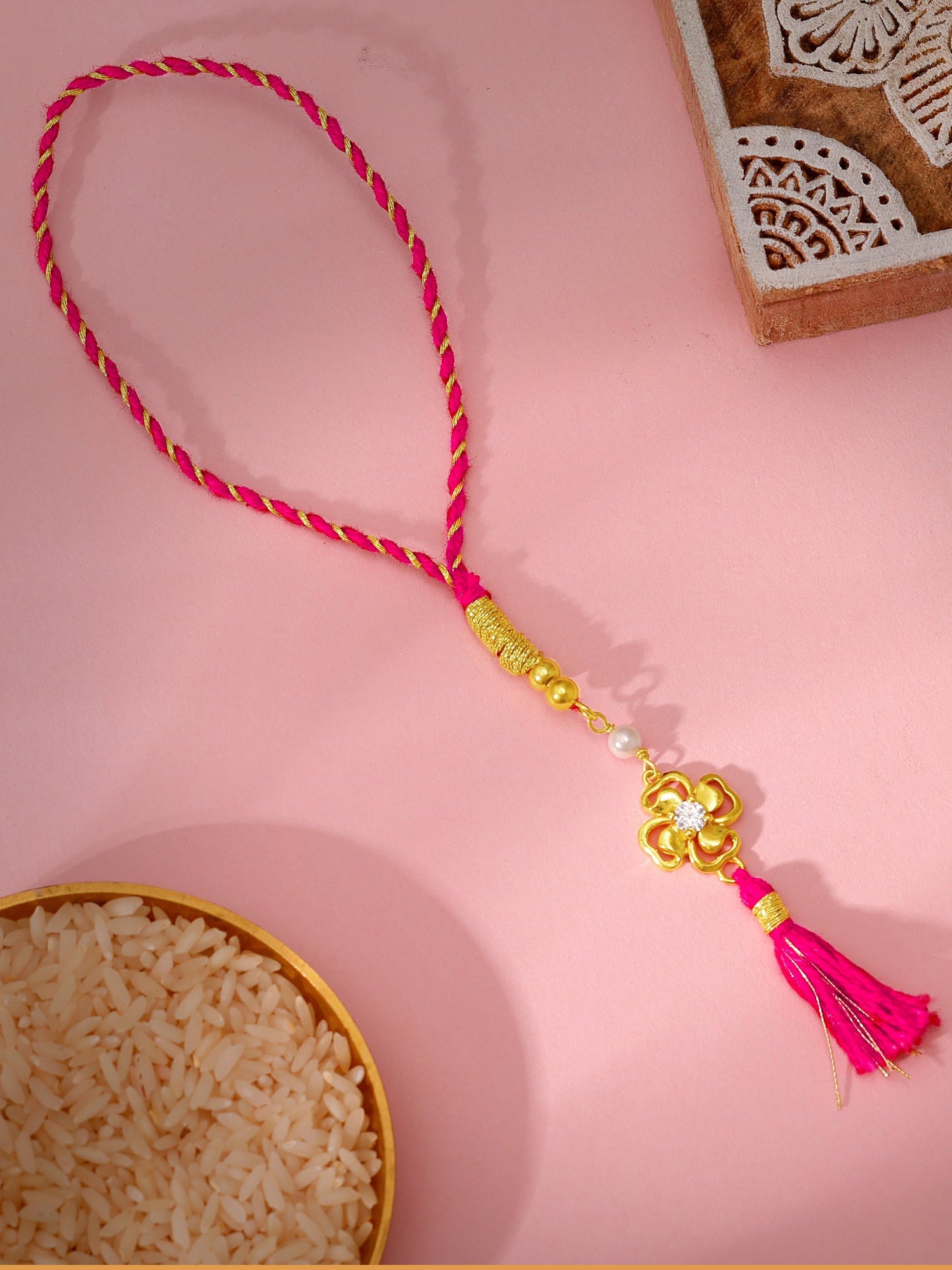 Golden Fleur Lumba Rakhi