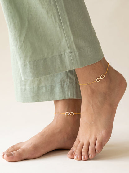 Golden Effortless Infinity Anklet