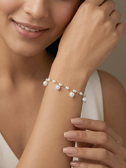 Golden Julianne Pearl Bracelet