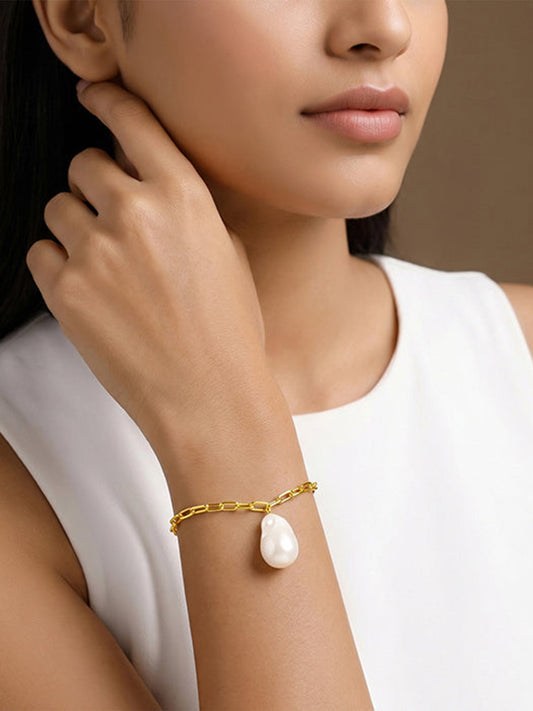 Golden Katharine Pearl Bracelet