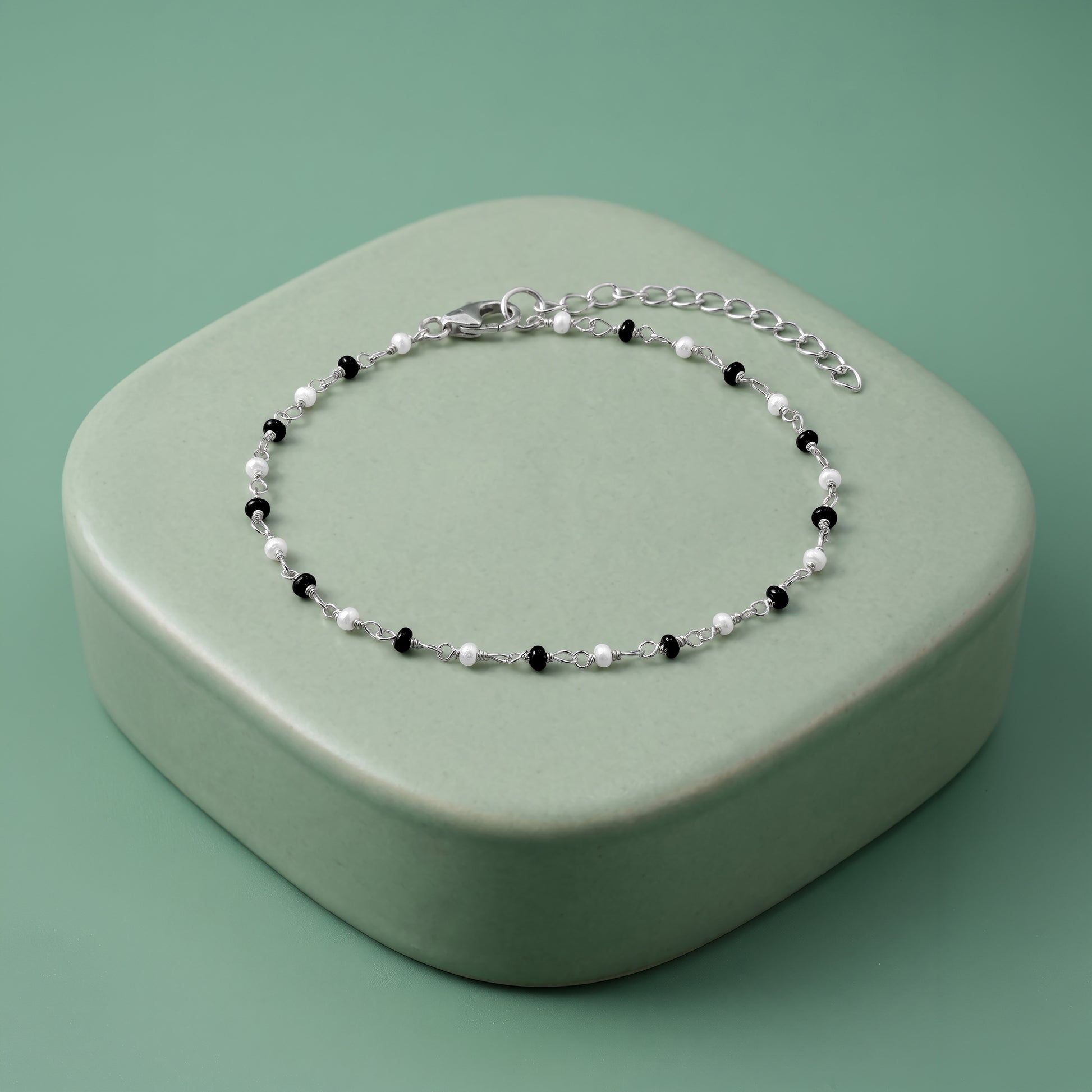 Silver Noir Bracelet