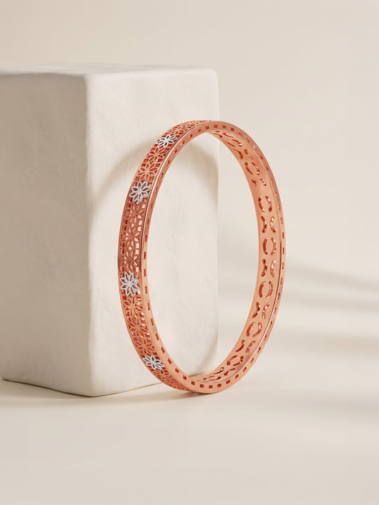 Dual Tone Intricate Weave Silver Bangle (Size 2.4)