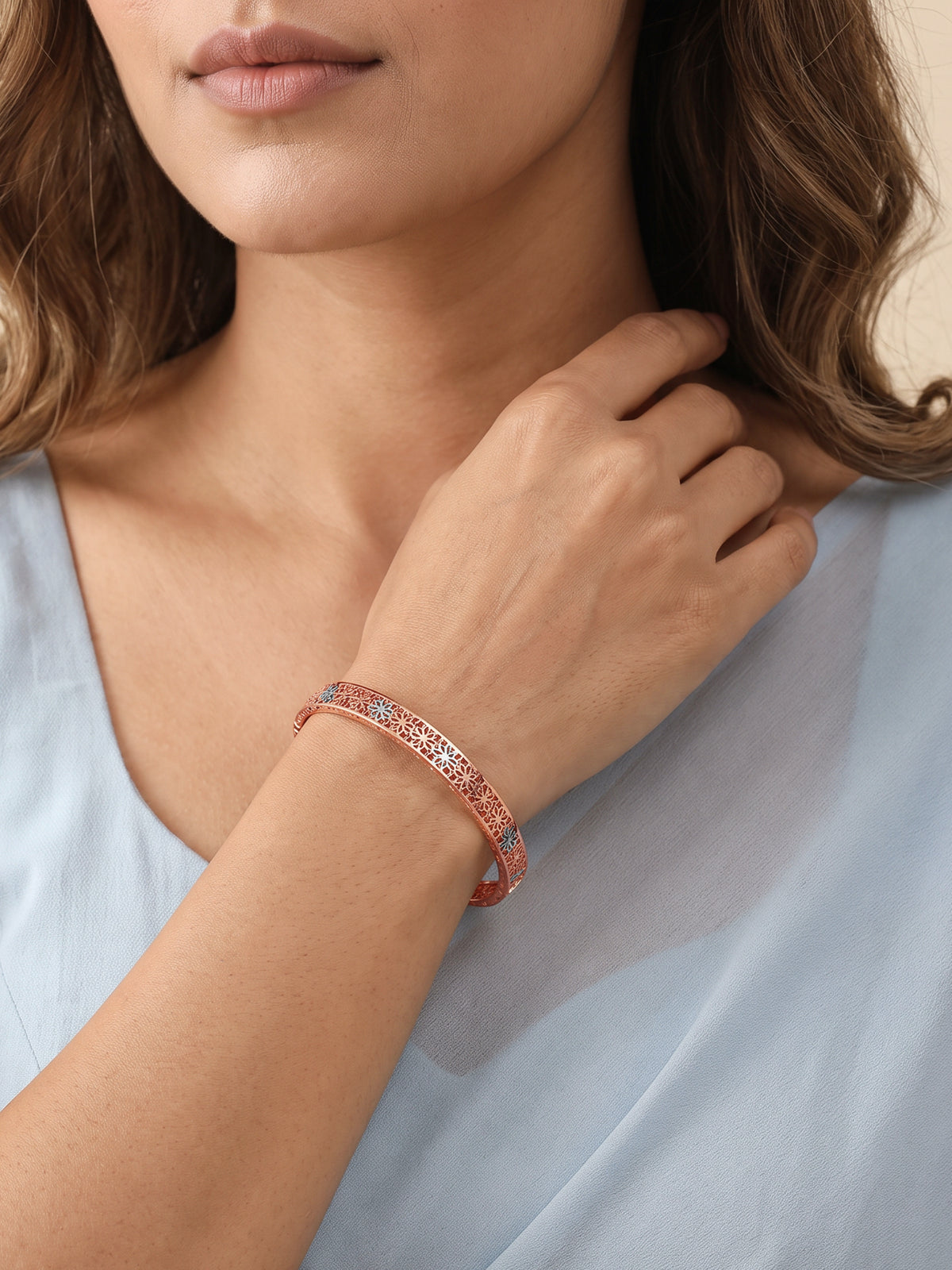 Dual Tone Intricate Weave Silver Bangle (Size 2.4)