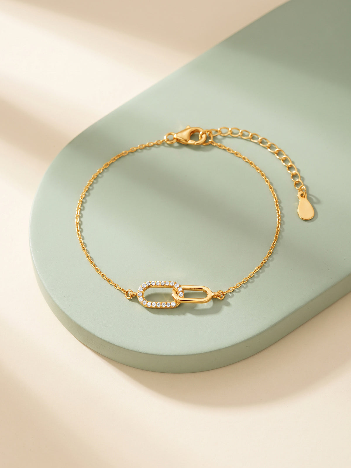 Golden Anchor Bracelet