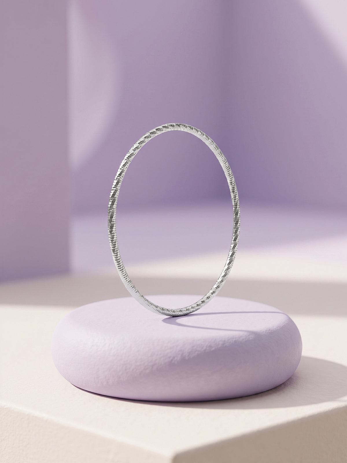Silver Grace Shine Bangle (Size 2.4)